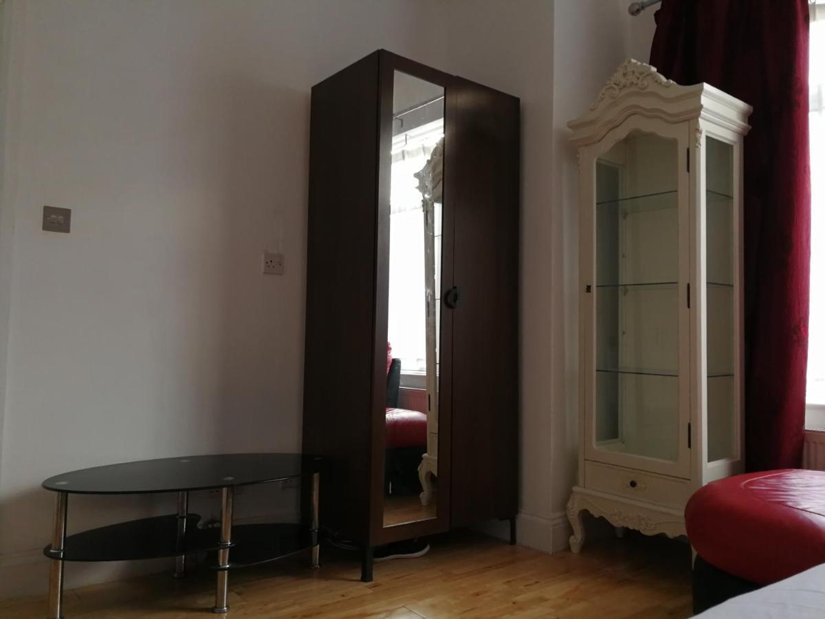 Haringey Victorian House Aparthotel London Exterior photo